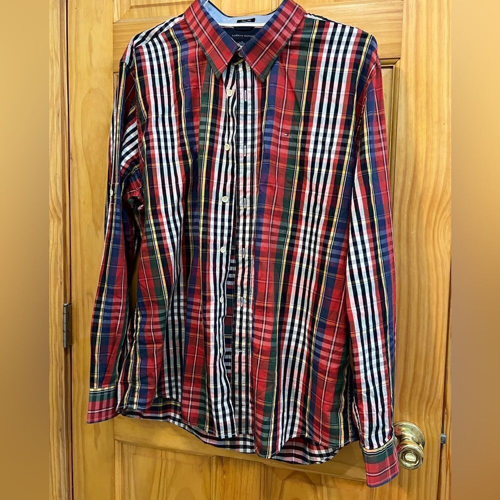 Tommy Hilfiger red multicolor plaid button down shirt size xl slim fit